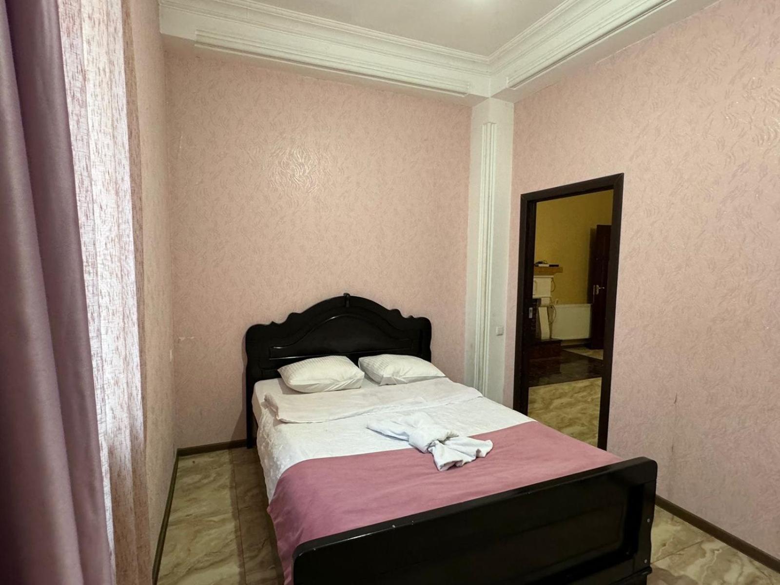 Benene'S Apartments Tbilisi Exterior foto